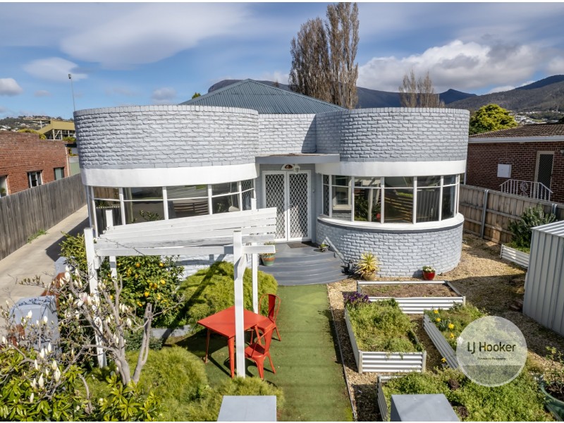 1/6 Young Street, Glenorchy TAS 7010