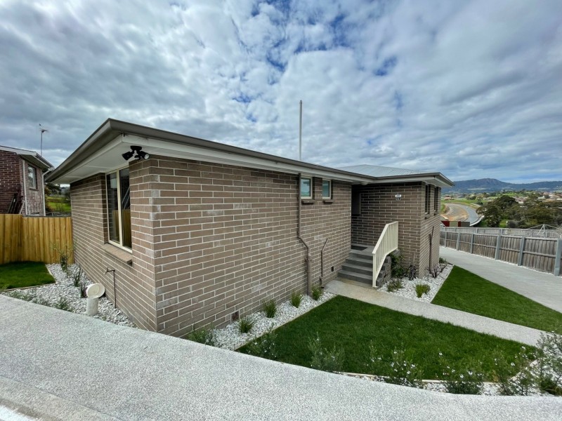 1/8 Austin Crescent, Bridgewater TAS 7030