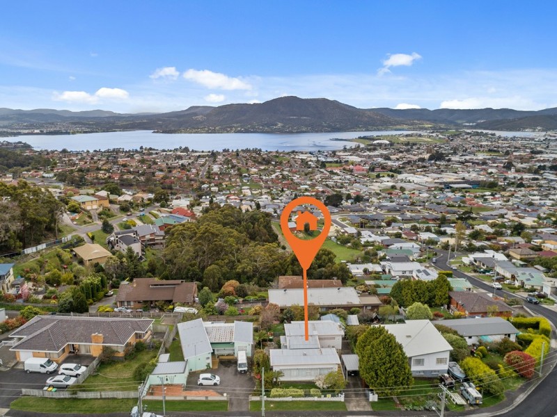 32 Elliott Road, Glenorchy TAS 7010
