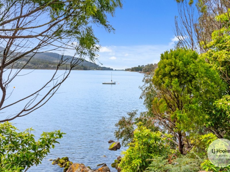 45 Mason Point Road, Eaglehawk Neck TAS 7179