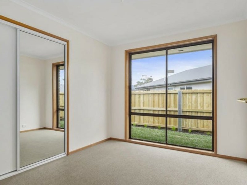 8/103 Groningen Road, Kingston TAS 7050