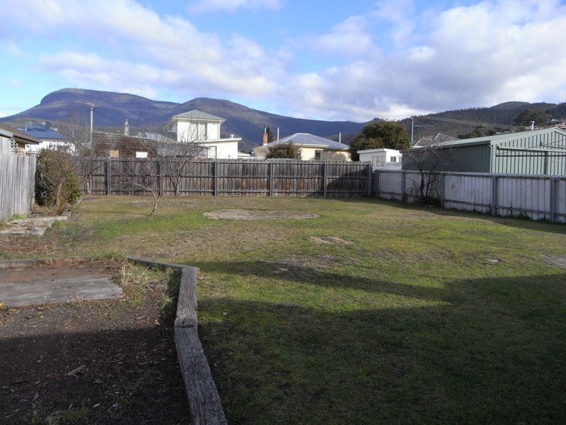 16 Pitcairn Street, Glenorchy TAS 7010