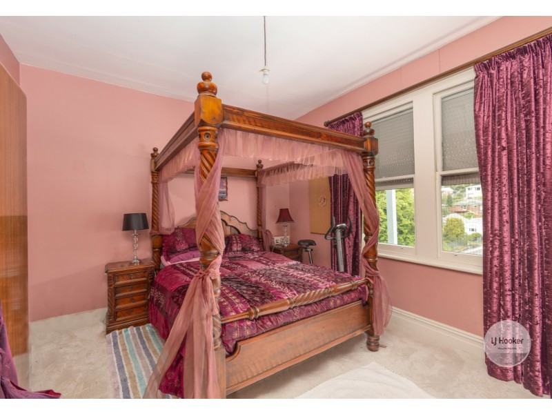 1A Alwyn Road, Lenah Valley TAS 7008
