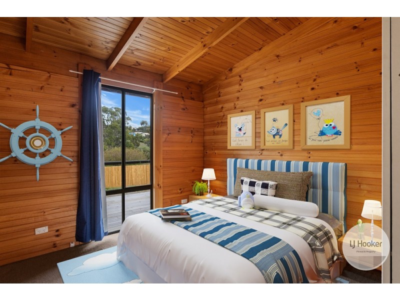 32 Signal Hill Road, Dodges Ferry TAS 7173