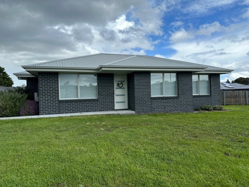 2 Caulfield Place, Clarendon Vale TAS 7019