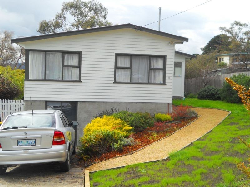 11 Vernon Ave, Montrose TAS 7010