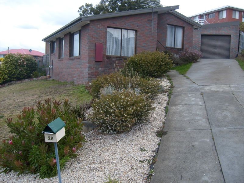 28 Battersby Drive, Claremont TAS 7011