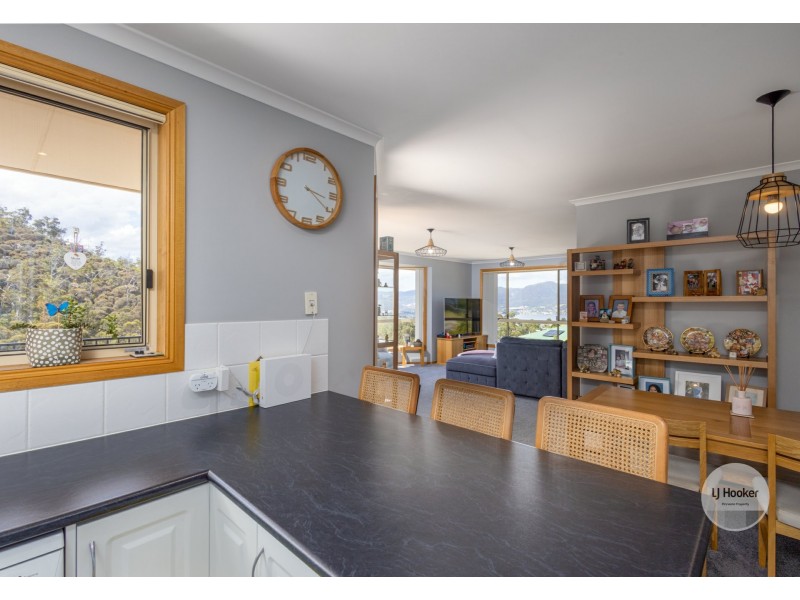 14 Wallcrest Road, Berriedale TAS 7011