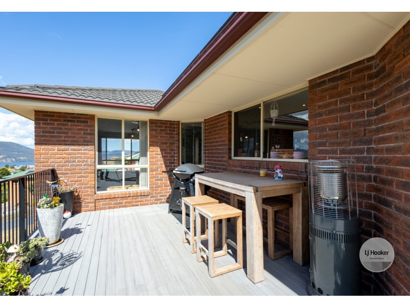14 Wallcrest Road, Berriedale TAS 7011