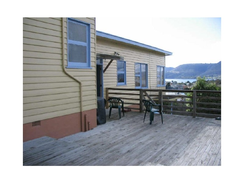 9 Kogarah Avenue, Berriedale TAS 7011