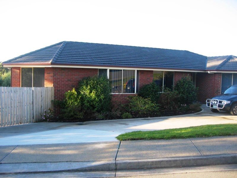 2 Saffron Drive, Kingston TAS 7050