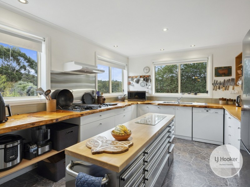 166 Saddle Road, Kettering TAS 7155