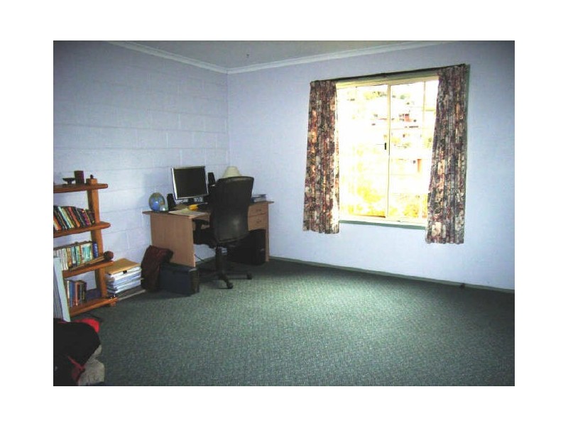 2/32 Cato Avenue, West Hobart TAS 7000