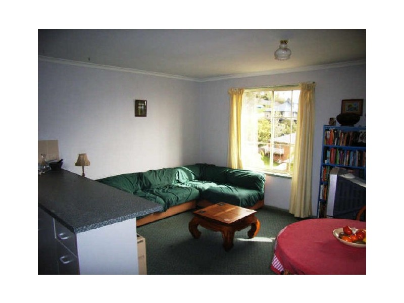 2/32 Cato Avenue, West Hobart TAS 7000