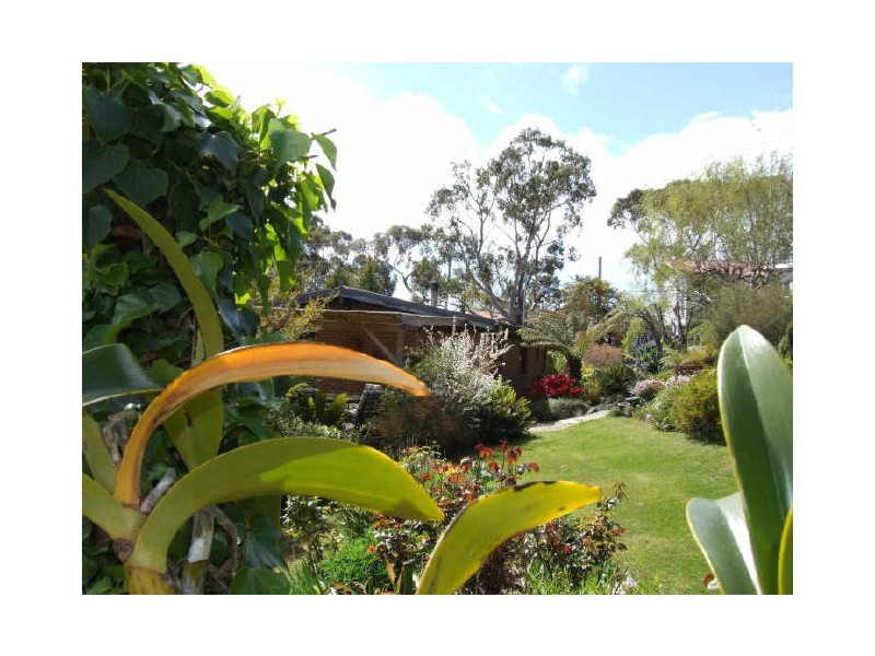 16 Tangara Road, Mount Nelson TAS 7007