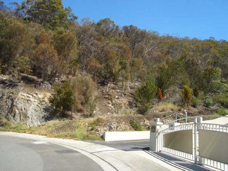 11 Date Court, Sandy Bay TAS 7005