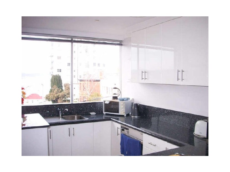 24/13 Battery Square, Battery Point TAS 7004