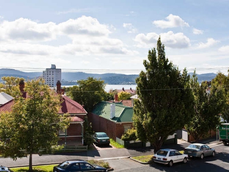 12 Waterloo Crescent, Battery Point TAS 7004