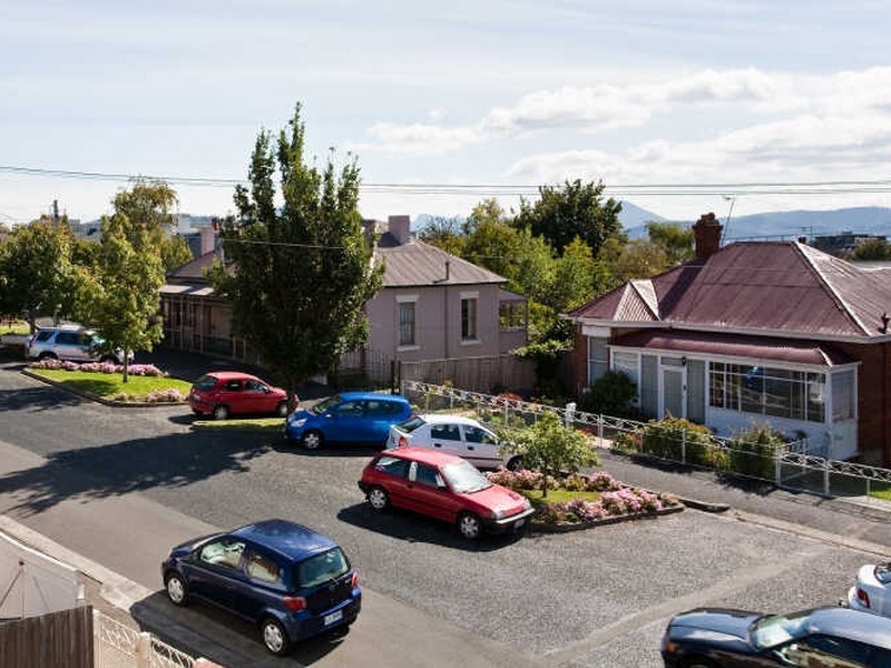 12 Waterloo Crescent, Battery Point TAS 7004