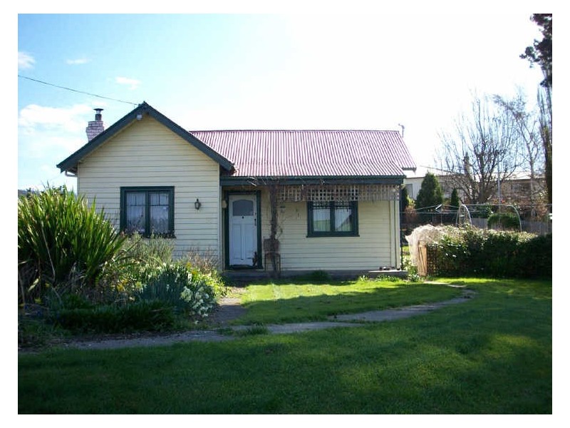 36 Hilton Road, Claremont TAS 7011