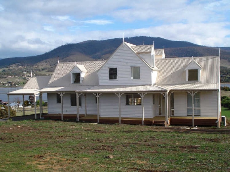 24 Serenity Drive, Dromedary TAS 7030