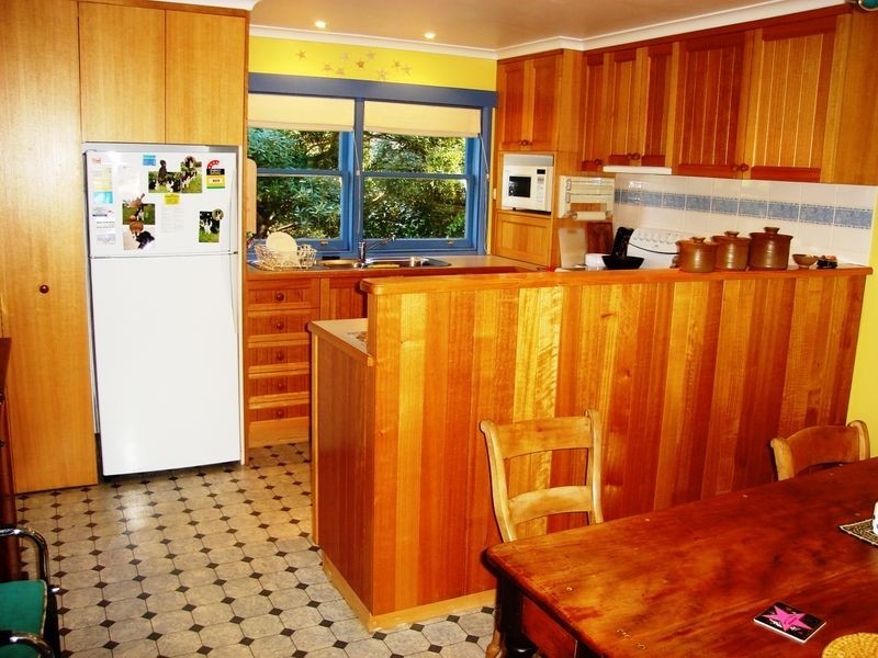 4 Churchill Road, Taroona TAS 7053