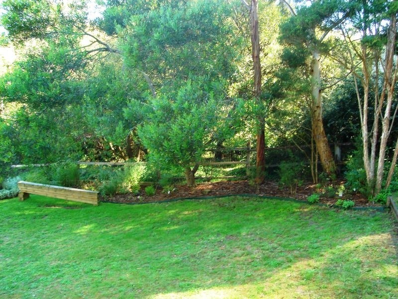 4 Churchill Road, Taroona TAS 7053