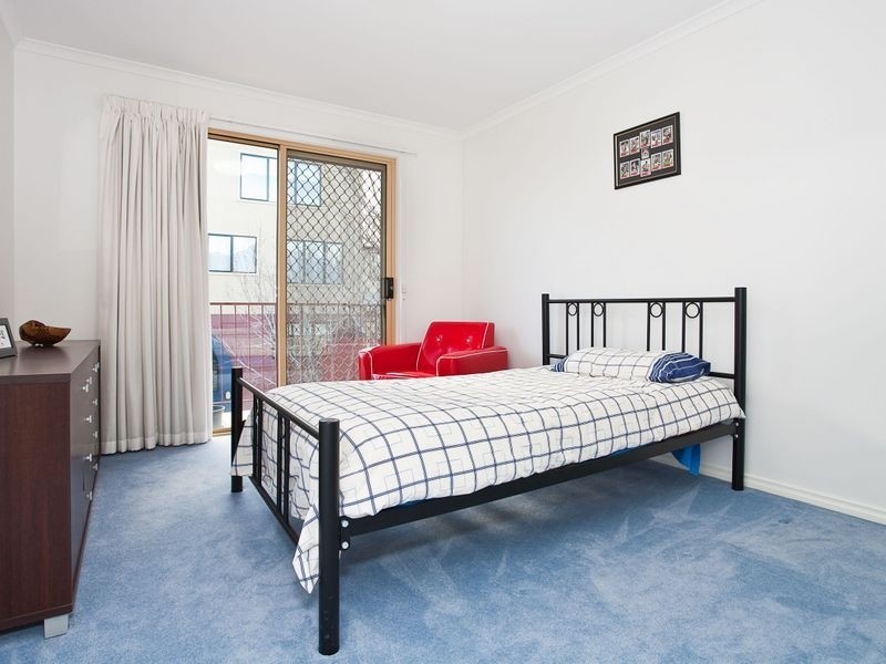 2/28 Collins Street, Hobart TAS 7000