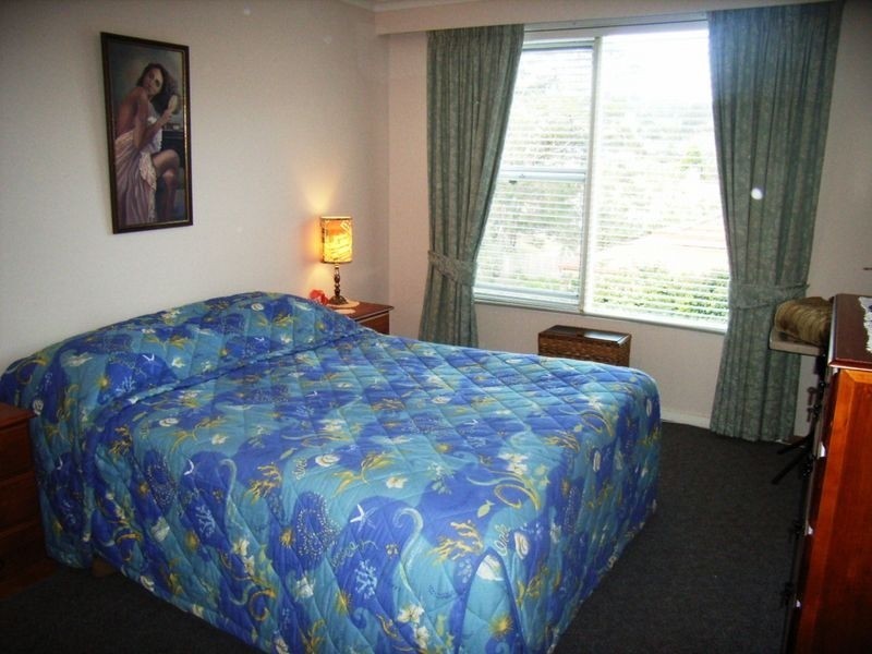 11/10 Ballawinnie Road, Lindisfarne TAS 7015