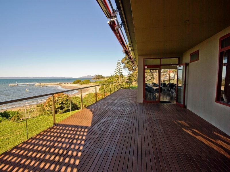 11 Franklin Street, Swansea TAS 7190