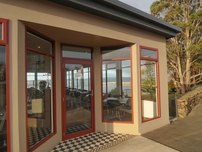 11 Franklin Street, Swansea TAS 7190