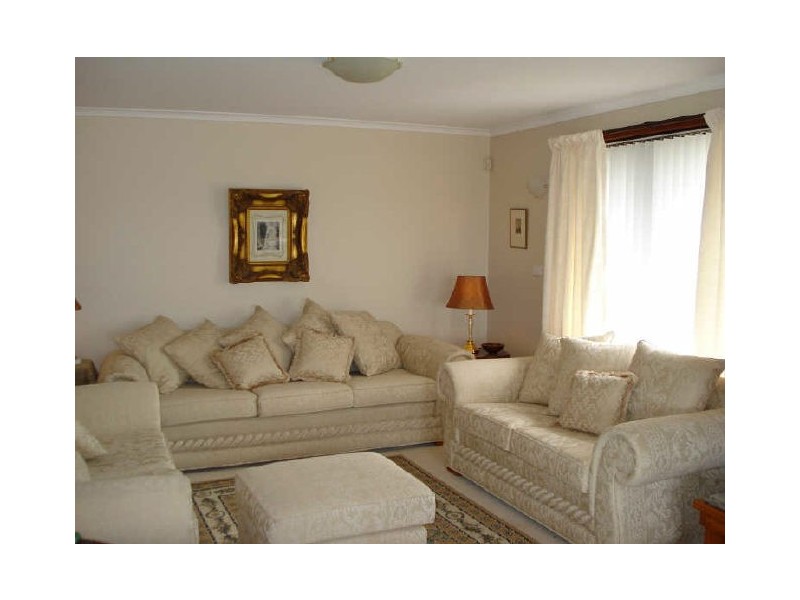 2 Hardman Court, Rosetta TAS 7010