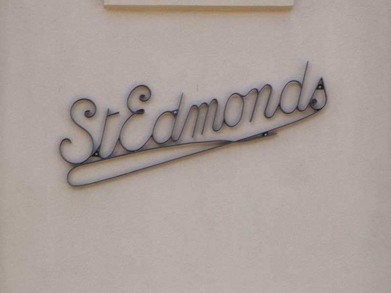 6/3 Norfolk Crescent, Sandy Bay TAS 7005