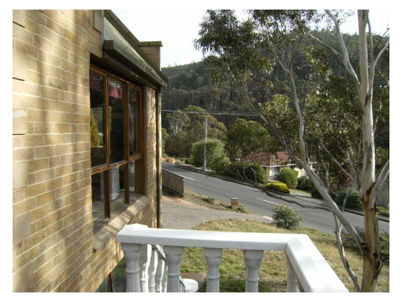 1A Glenlusk Road, Berriedale TAS 7011