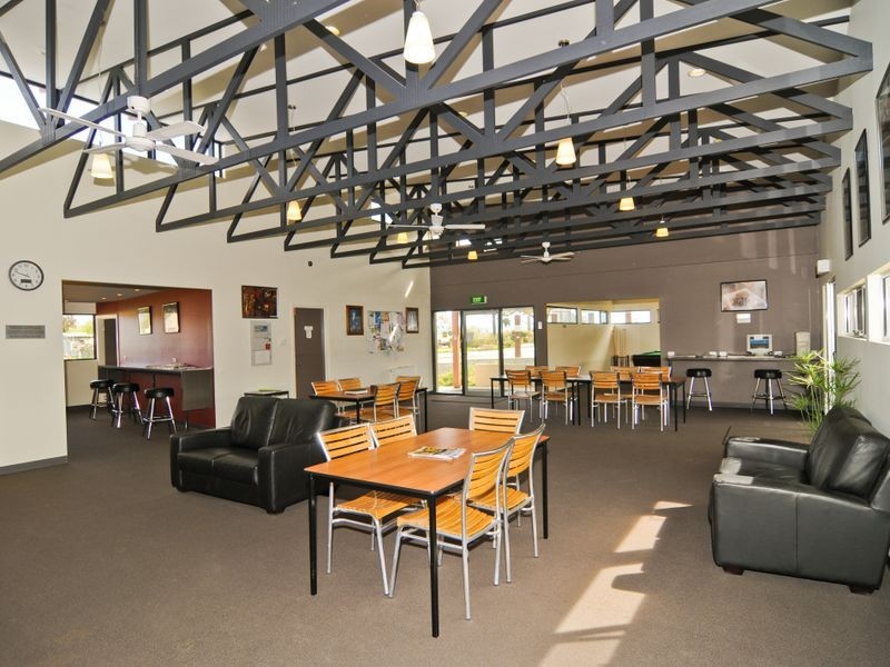 2/96 Tasman Highway, Swansea TAS 7190