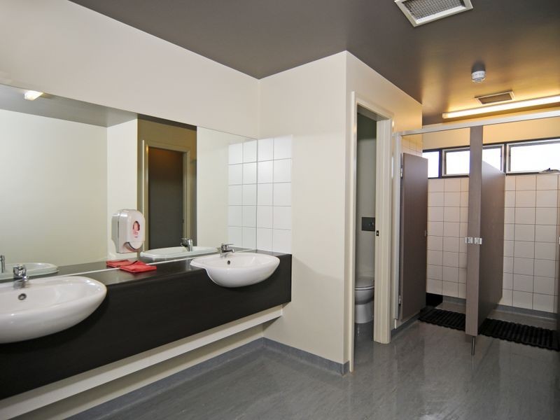 2/96 Tasman Highway, Swansea TAS 7190