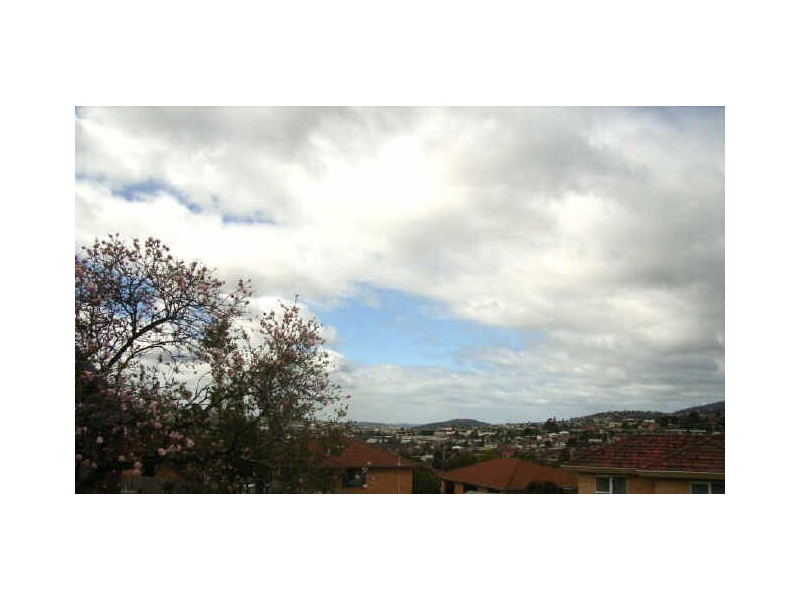 2/31 Riverview Parade, Rosetta TAS 7010