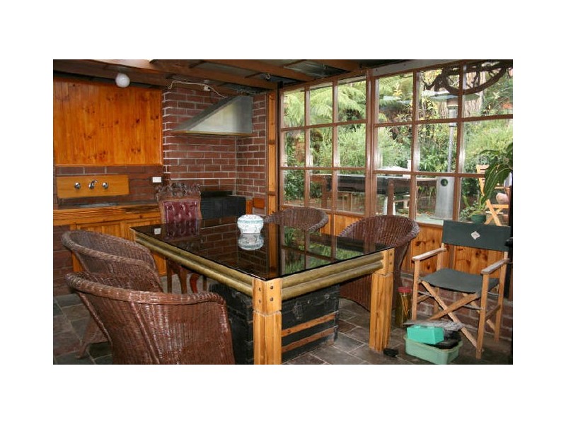 23 Creek Road, Lenah Valley TAS 7008