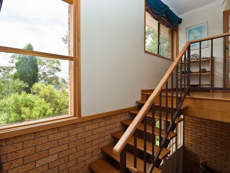 16 Jabez Crescent, Lenah Valley TAS 7008