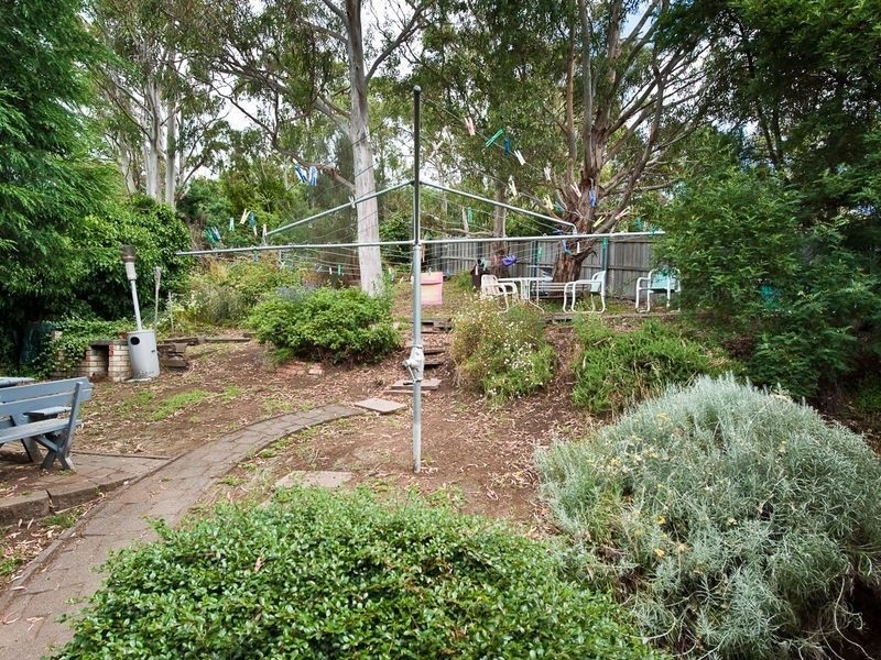 16 Jabez Crescent, Lenah Valley TAS 7008