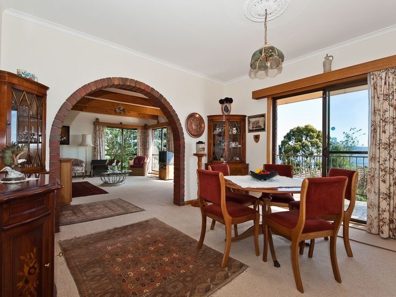 12 Hatton Gardens, Sandy Bay TAS 7005