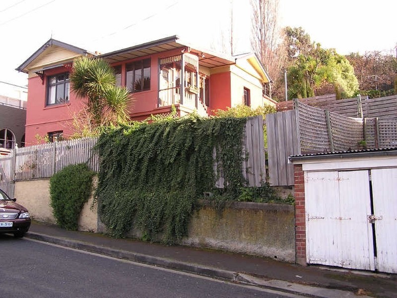1 Salvator Road, West Hobart TAS 7000