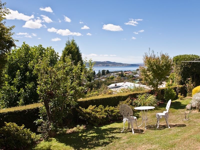 22 Beddome Street, Sandy Bay TAS 7005