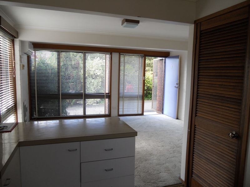 4/14 Milford Street, Lindisfarne TAS 7015