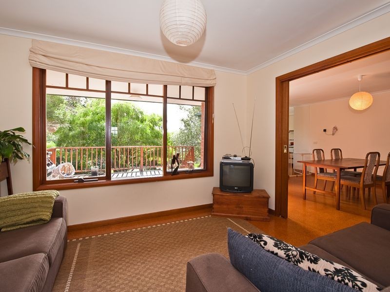 6 Hickman Street, Lenah Valley TAS 7008