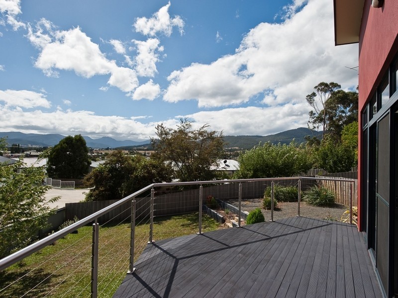 2711 Huon Highway, Huonville TAS 7109