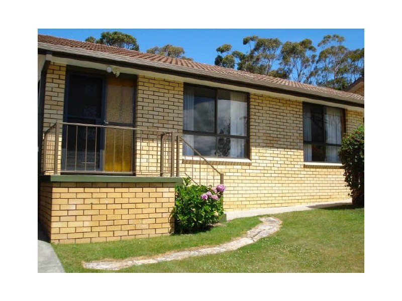 2/22 Lauchlan Drive, Mount Nelson TAS 7007