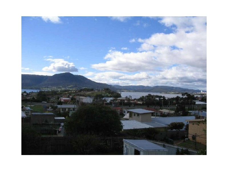 9 Kogarah Avenue, Berriedale TAS 7011