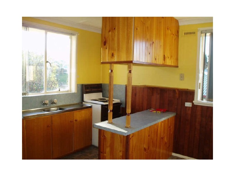 8 Delange Place, Claremont TAS 7011