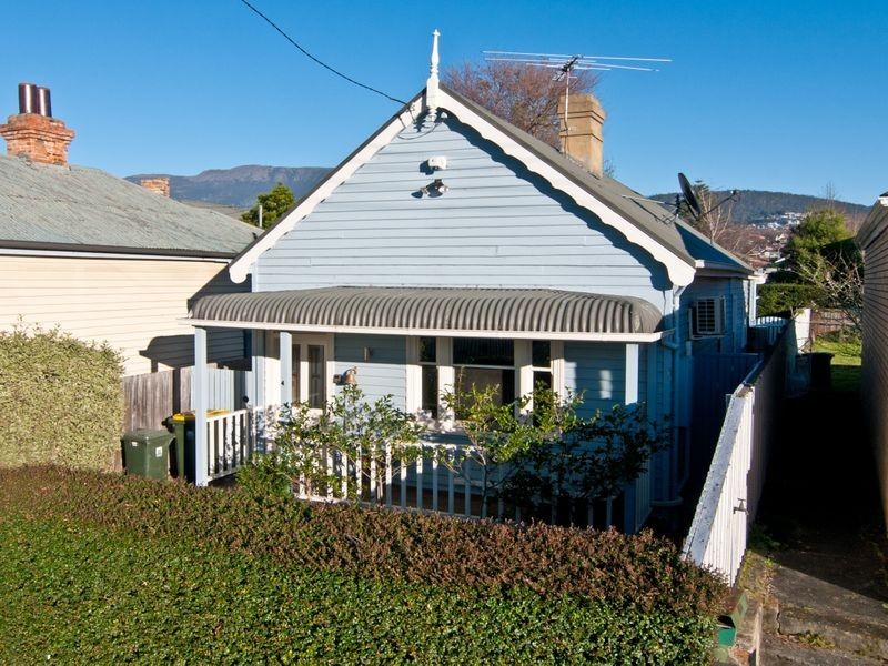 4 Balmoral Street, Sandy Bay TAS 7005
